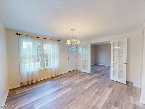 Tiny photo for 867 Sunset View Boulevard, Tallmadge, OH 44278 (MLS # 5202782)