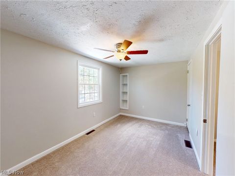 Tiny photo for 867 Sunset View Boulevard, Tallmadge, OH 44278 (MLS # 5202782)