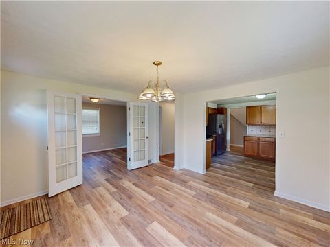 Tiny photo for 867 Sunset View Boulevard, Tallmadge, OH 44278 (MLS # 5202782)