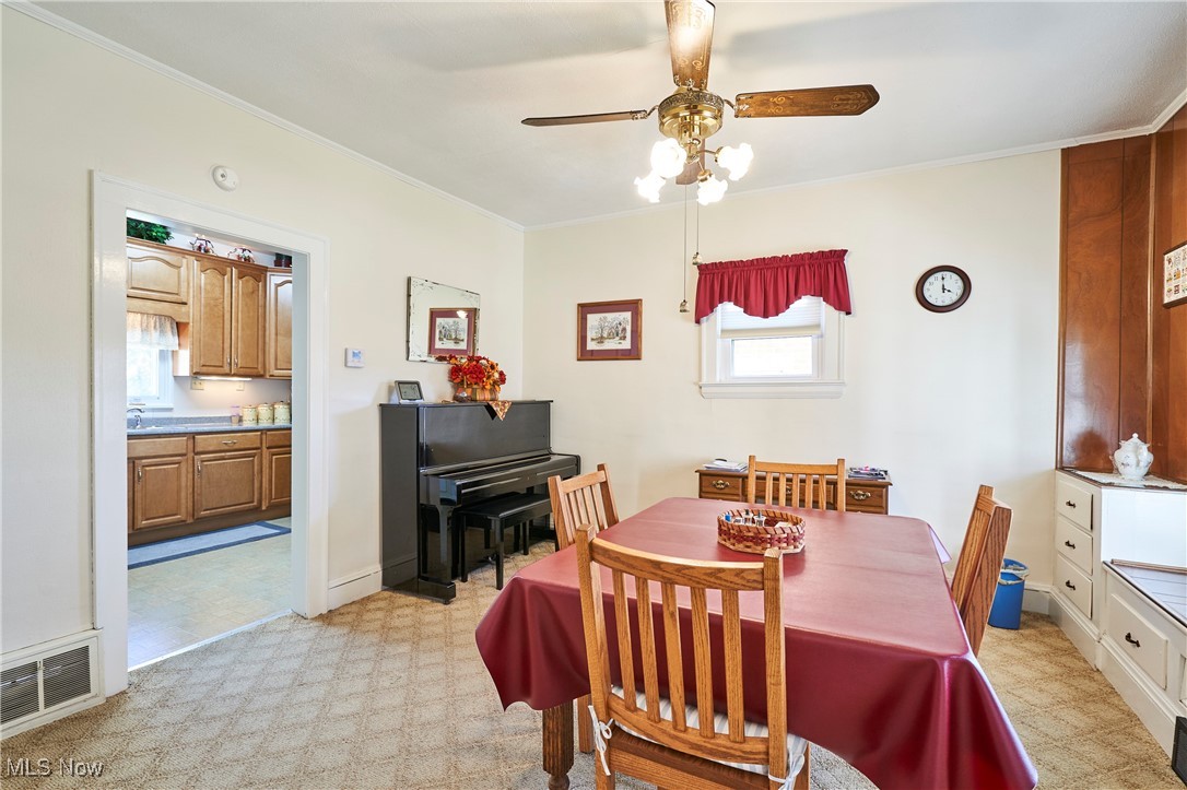 Walton Realty Companys Garfie - Residential