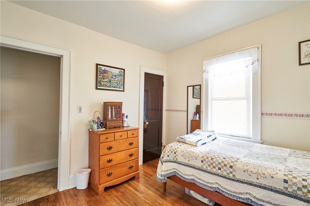 Walton Realty Companys Garfie - Residential