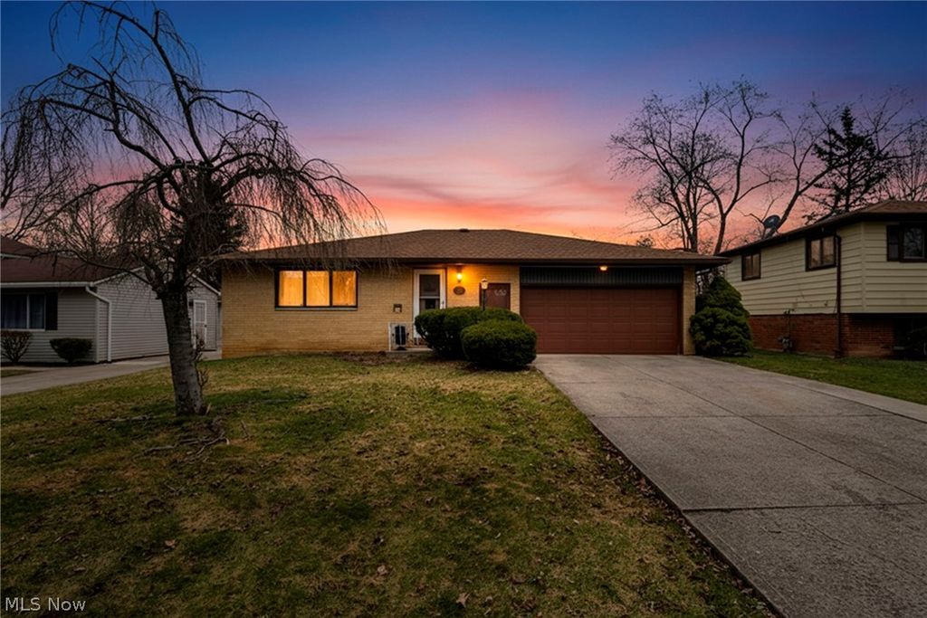 Photo of 24419 Ronan Road, Bedford Heights, OH 44146 (MLS # 5192565)