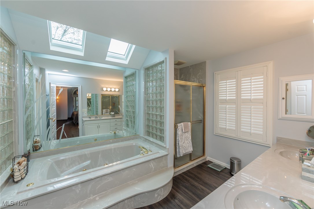 117 Royal Oak Drive, Aurora, Ohio image 16