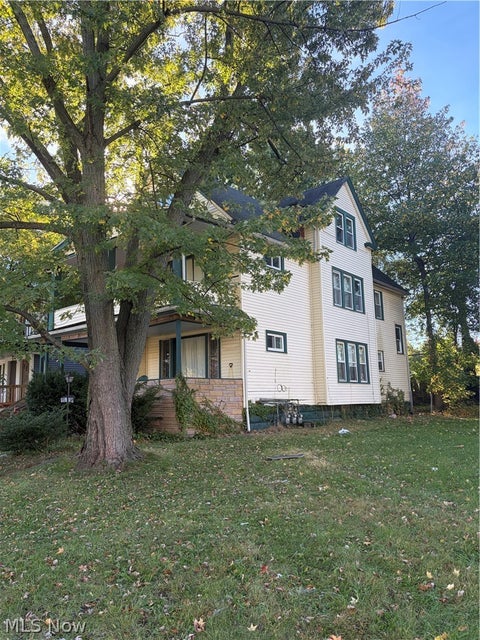 Tiny photo for 9904 Parkgate Avenue, Cleveland, OH 44108 (MLS # 5257142)