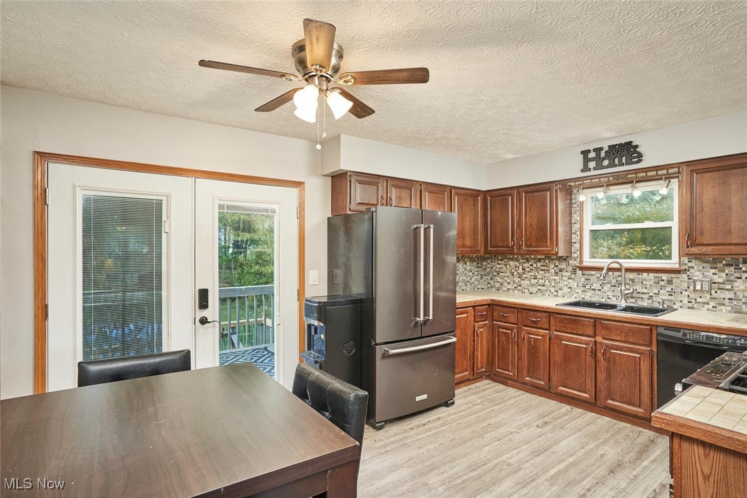 Chenoweths Lake Heights Allotment - Residential