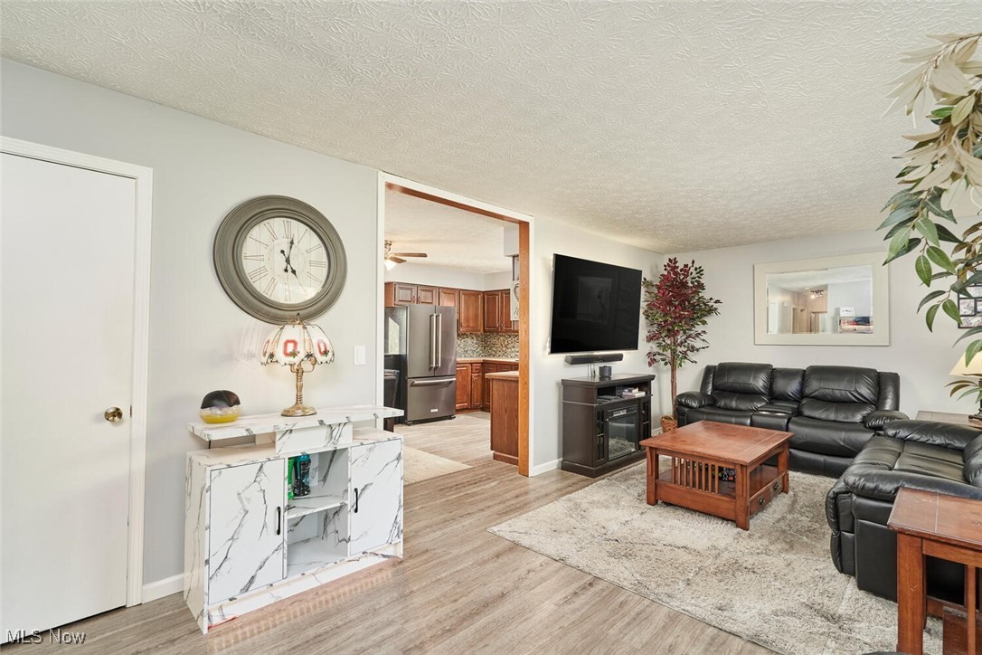 Chenoweths Lake Heights Allotment - Residential