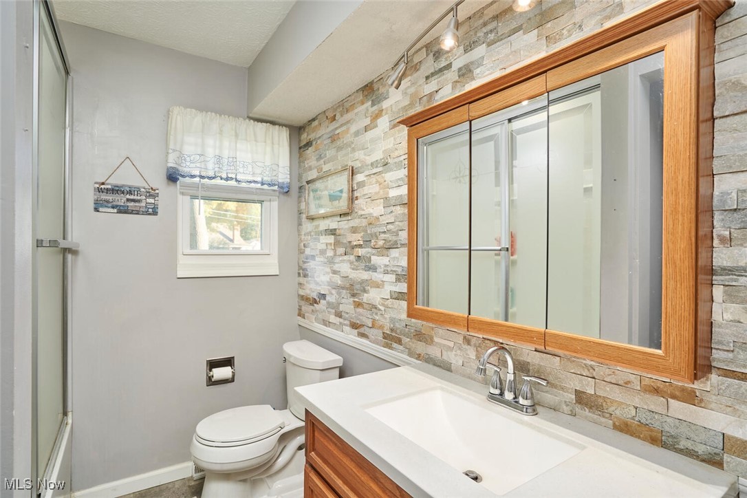 Chenoweths Lake Heights Allotment - Residential