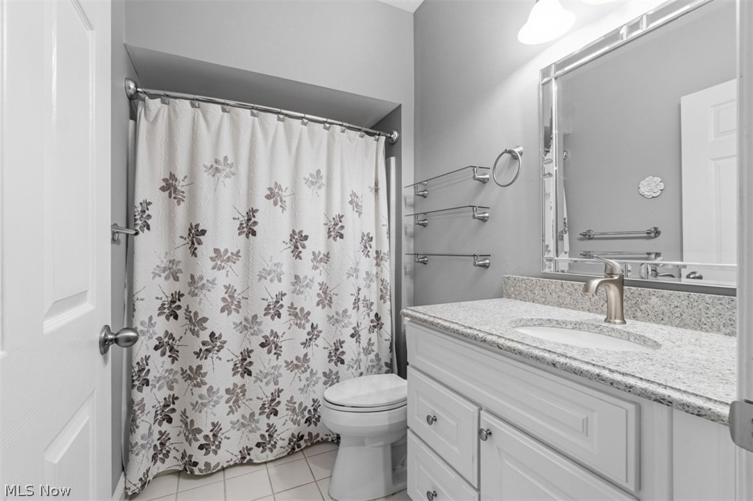 Wedgewood Xings Condo Ph 02 - Residential