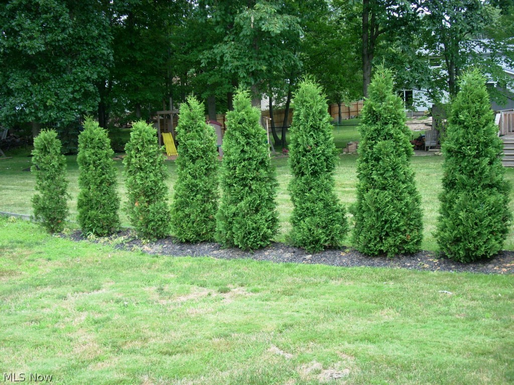 Lake Grove Estates - Residential