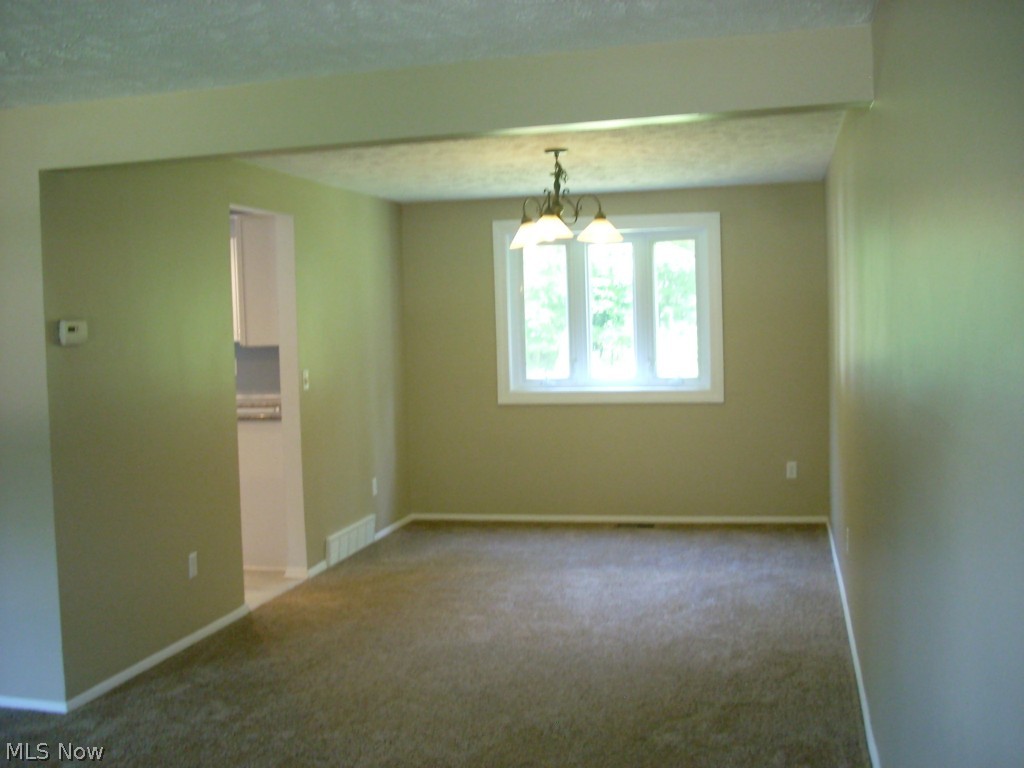 Lake Grove Estates - Residential