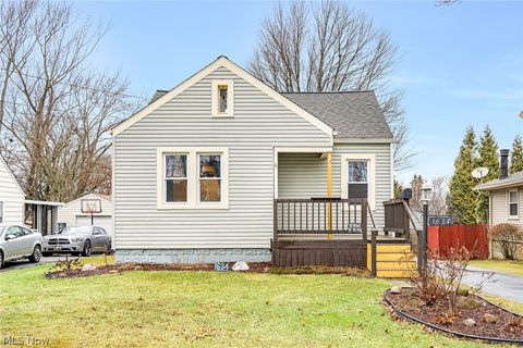 Homes For Sale - 1634 Meadowbrook Avenue<br/> Youngstown, OH 44514