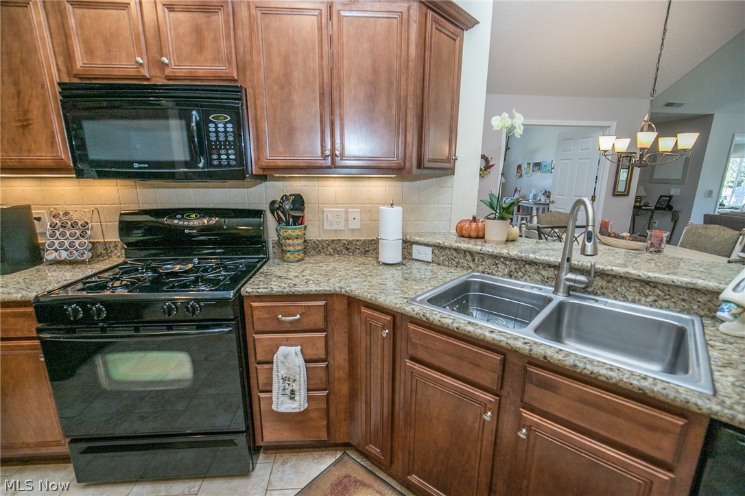 Crossings/Golden Pond Condo - Residential