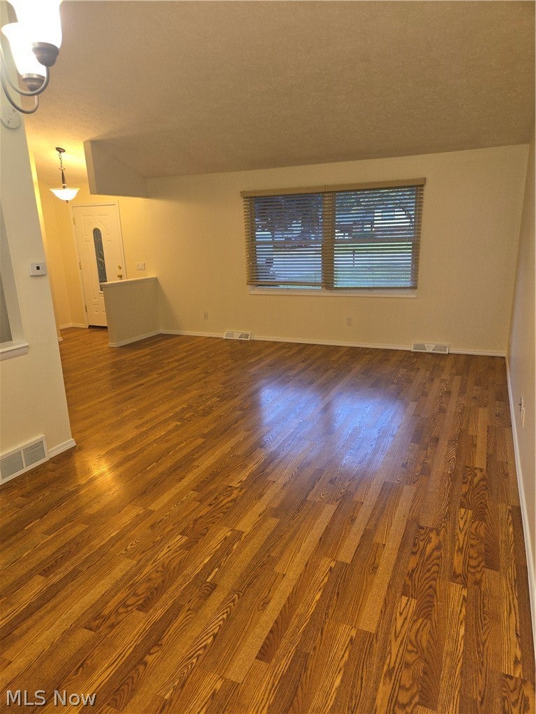 8218 Comet Court