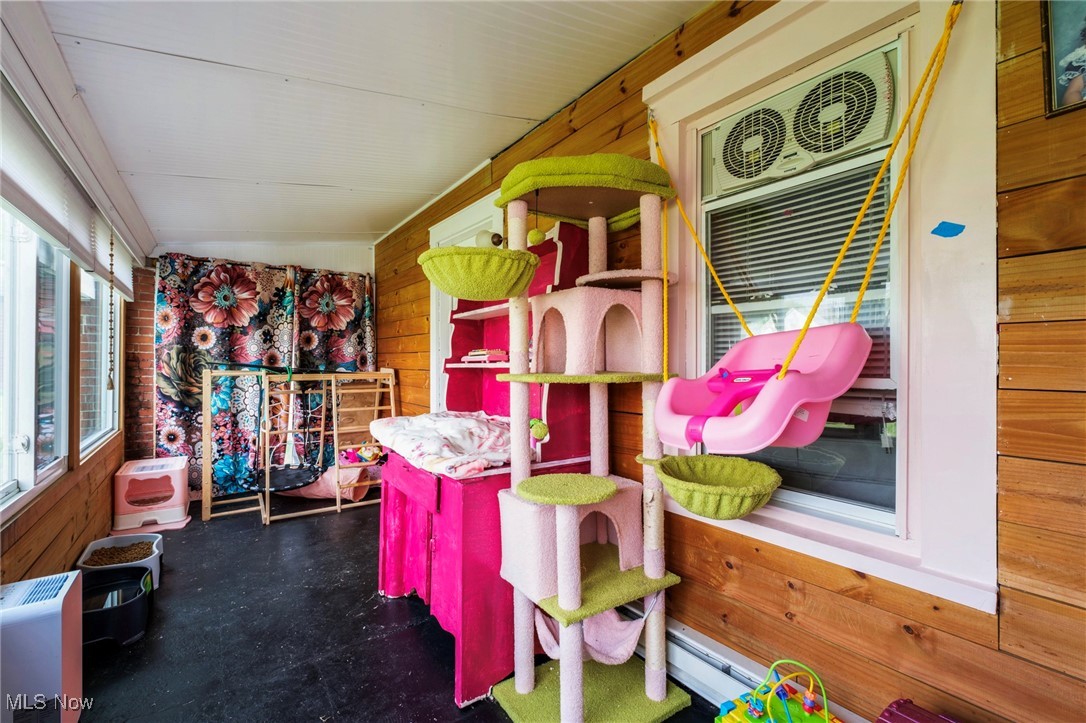 414 N Dunlap Avenue, Youngstown, Ohio image 3