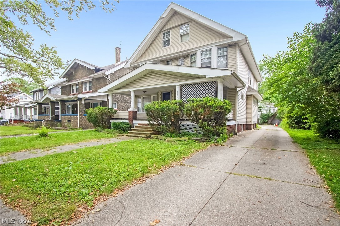 West Blvd - Residential Income