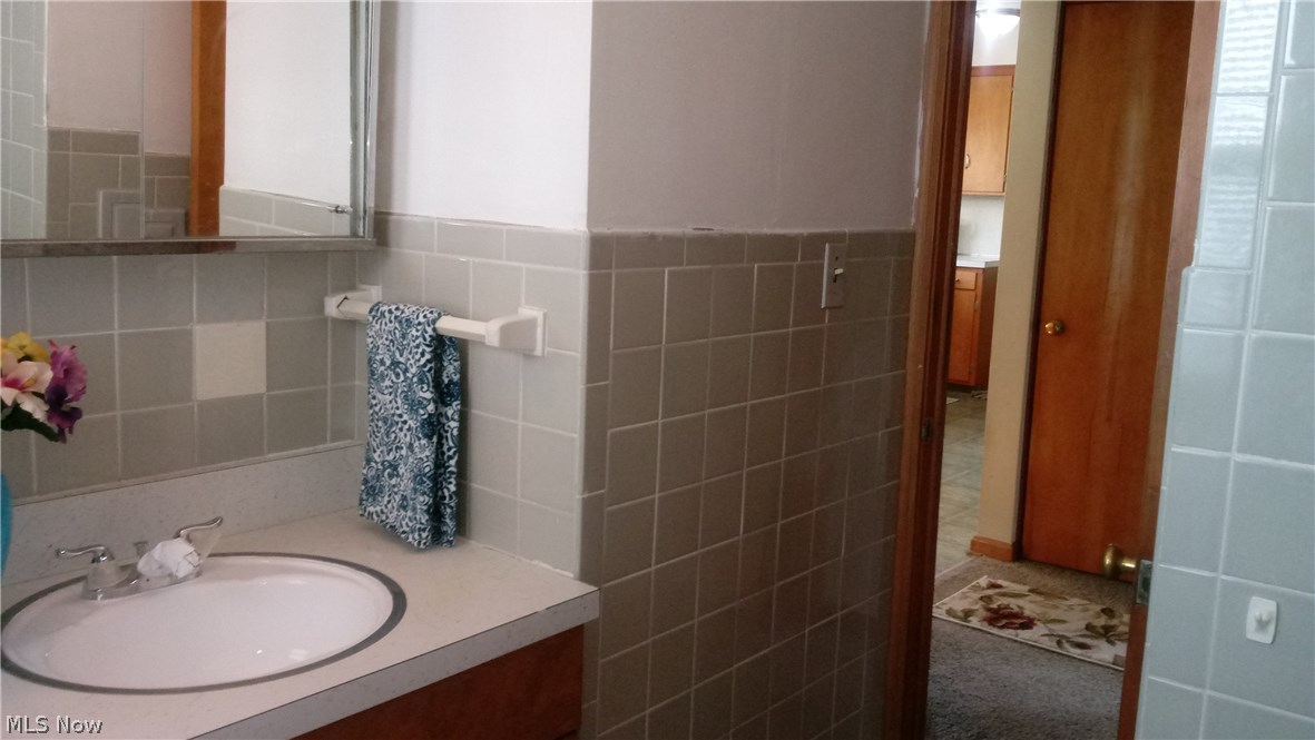 Crawford Realty Cos Heights - Residential