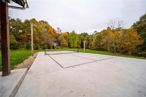 Tiny photo for 5643 Schilling NW Road, New Philadelphia, OH 44663 (MLS # 5255656)