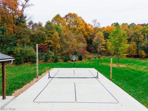 Tiny photo for 5643 Schilling NW Road, New Philadelphia, OH 44663 (MLS # 5255656)