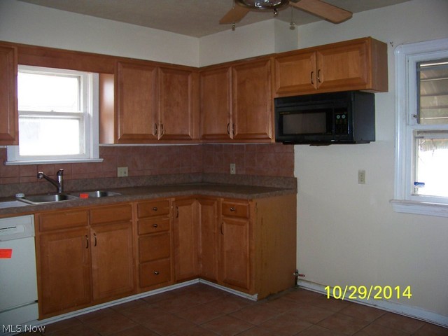 Crawford Realty Cos Maple Heights - Residential