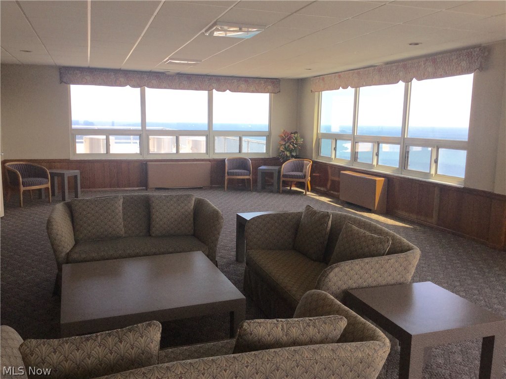 Marine Towers East Condo - Residential