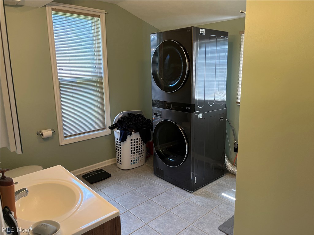 Adnah Scoville Estate - Residential