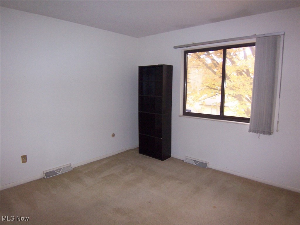 Silver Valley Condo - Residential