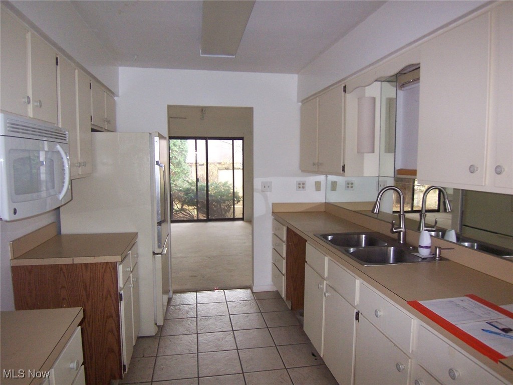 Silver Valley Condo - Residential