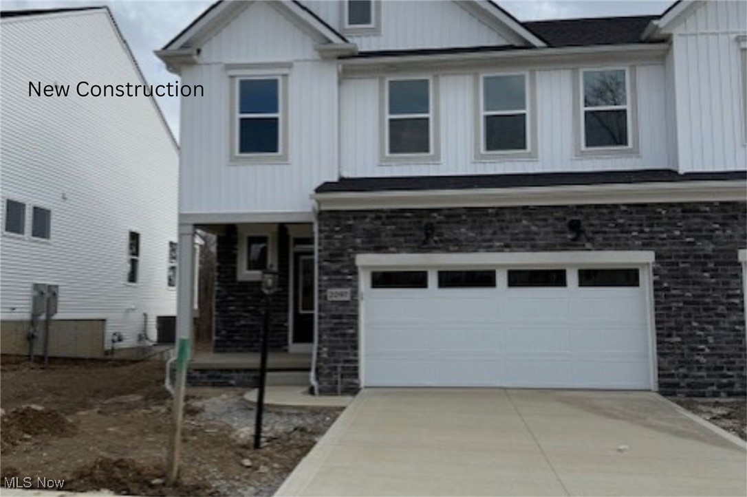2097 Glenmont Drive, Brunswick, Ohio image 1