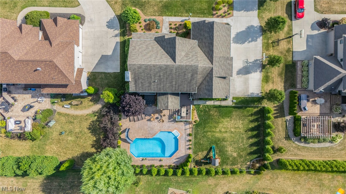 Fox Den 7 - Residential