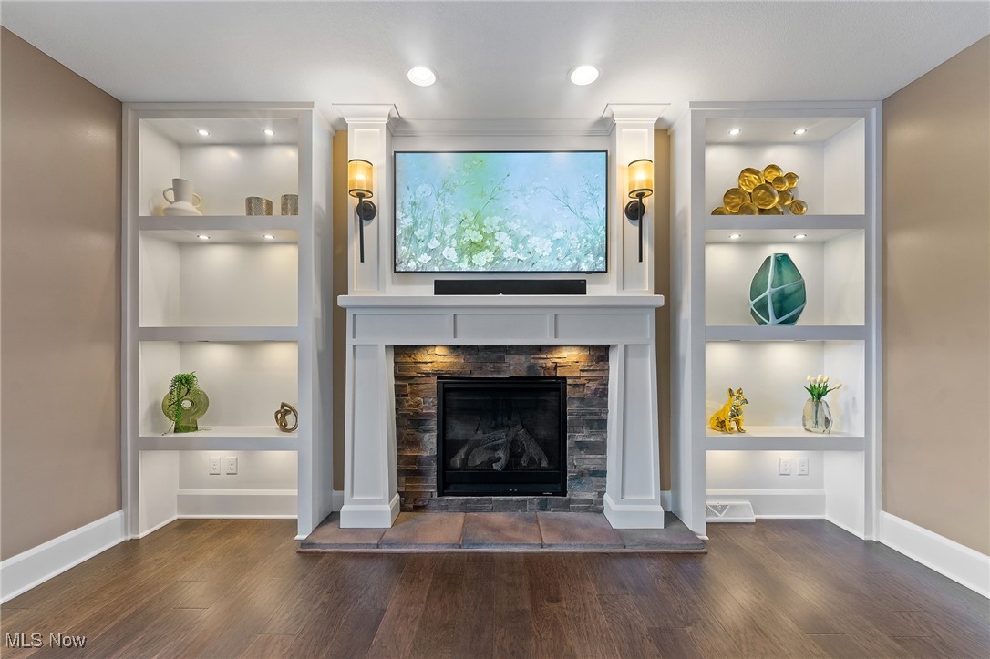 Fox Den 7 - Residential