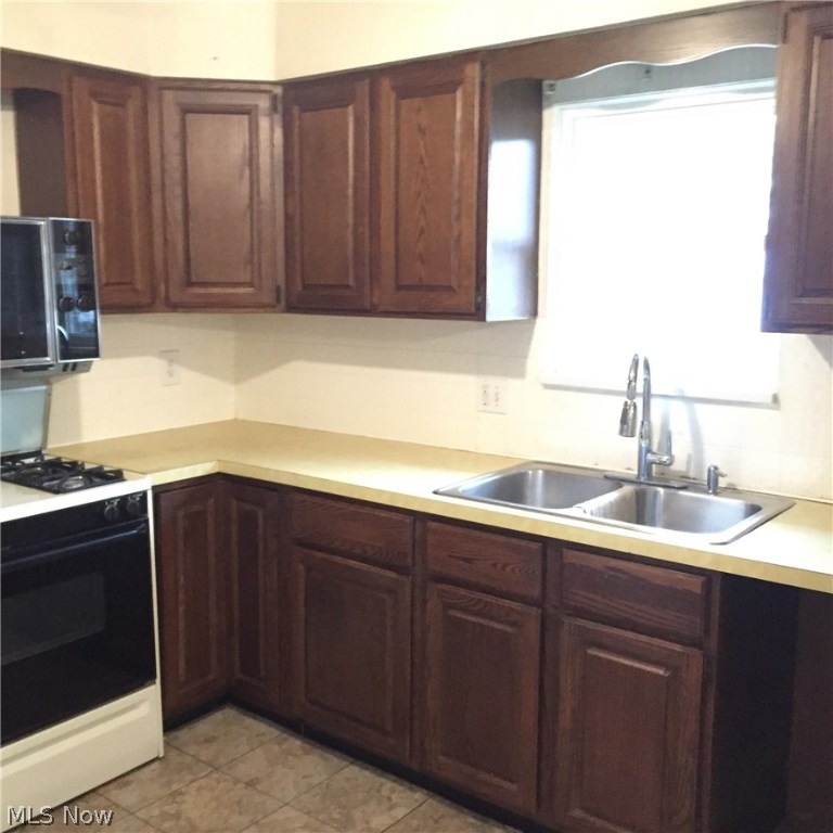 Nihousen - Residential