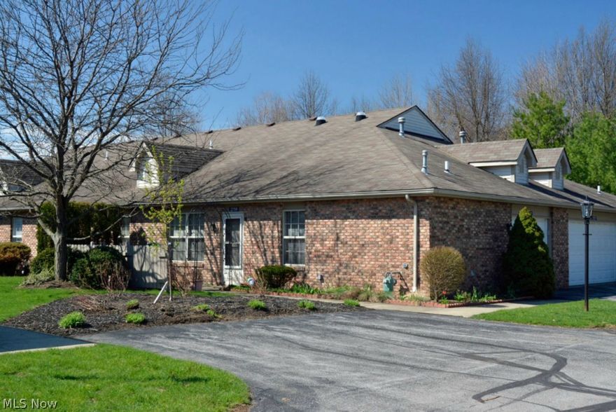 Lovingly cared for attached ranch home w/2 bedrooms,2 baths, 1car attached garage. Very open & bright w/nice neutral colors and solar lighting!. Living room has vaulted ceiling. Cozy den. Large pantry in kitchen. Spacious master bedroom w/walk-in closets and Master bath. Storage room off laundry room.  All appliances. Nice Patio. Amenities include lodge, fitness center, pool, tennis courts, walking trails, pond, nature preserve/wetlands. Low maintenance fee! Convenient access to I-90. Across from Avon Commons. A Must see!