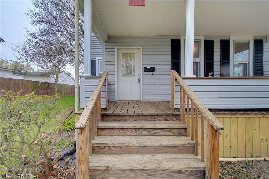 Photo of 2135 Cherry Avenue, Alliance, OH 44601 (MLS # 5200765)