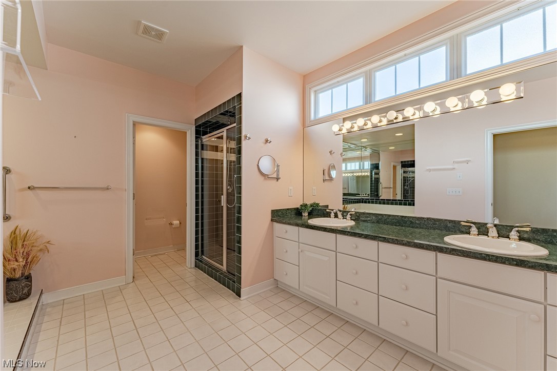 Aberdeen Golf Course Community - Residential