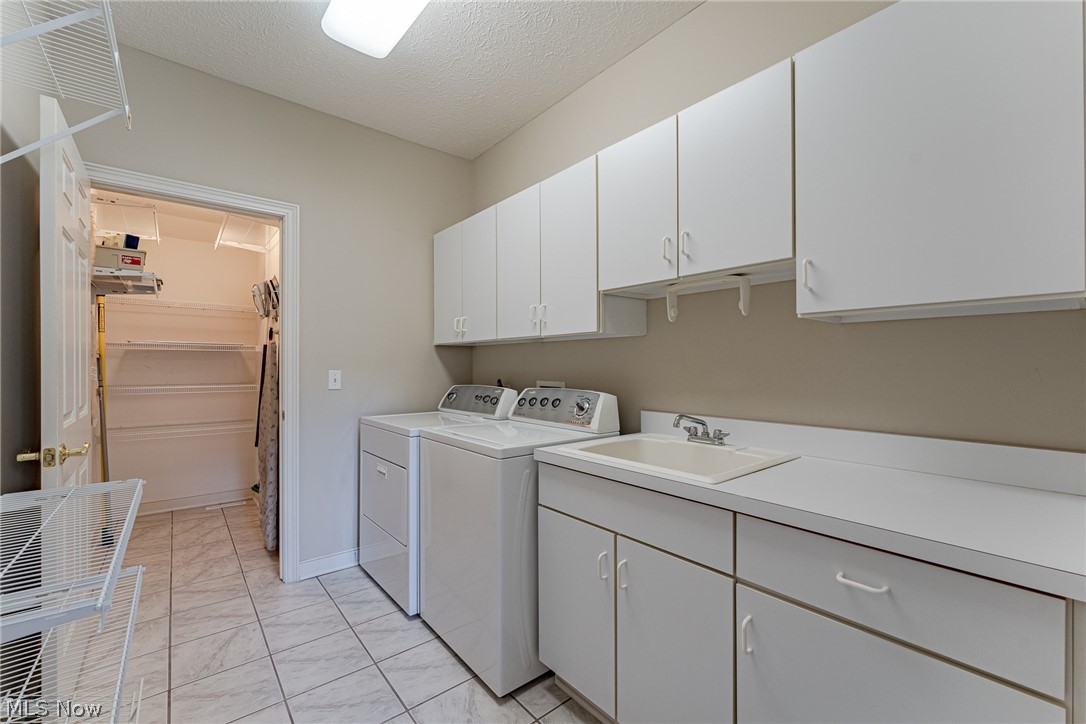 Aberdeen Golf Course Community - Residential