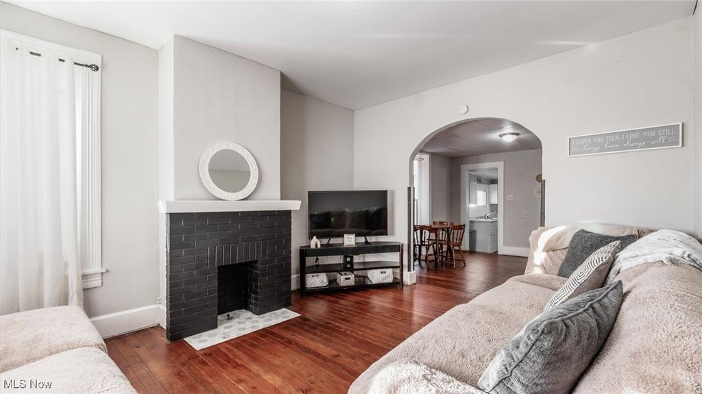 Photo of 405 Foster Avenue, Cambridge, OH 43725 (MLS # 5183066)