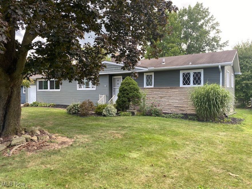 Possible 4-bedroom home. Owner has used 2 rooms in the walkout basement as bedrooms. #1 15 x 18 and #2 20 x 11. Hardwood floors Living room with fireplace and 2 bedrooms on main floor. Kitchen has new dishwasher and fireplace. This home qualifies for the AT HOME in Youngstown Grant - $10,000 down payment assistance plus an additional $15,000 for energy efficiency upgrades. Please call for details.