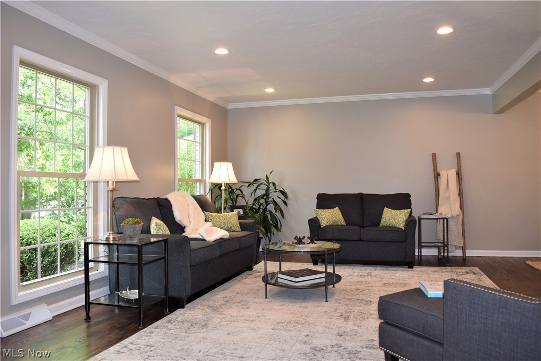 Royal Forest - Residential