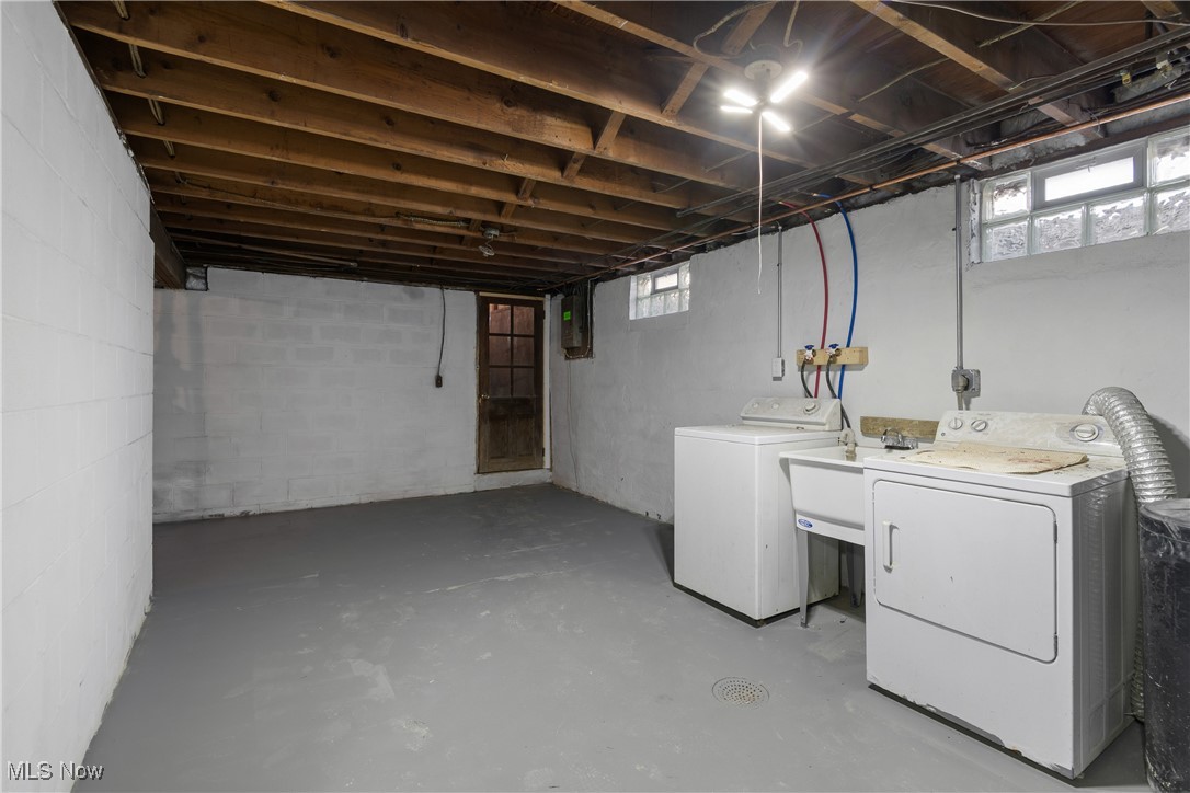 Ake Acres - Residential