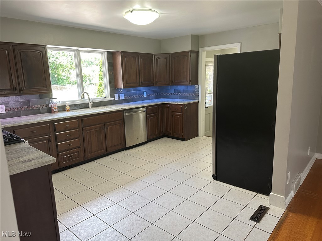 Hartville Village - Residential