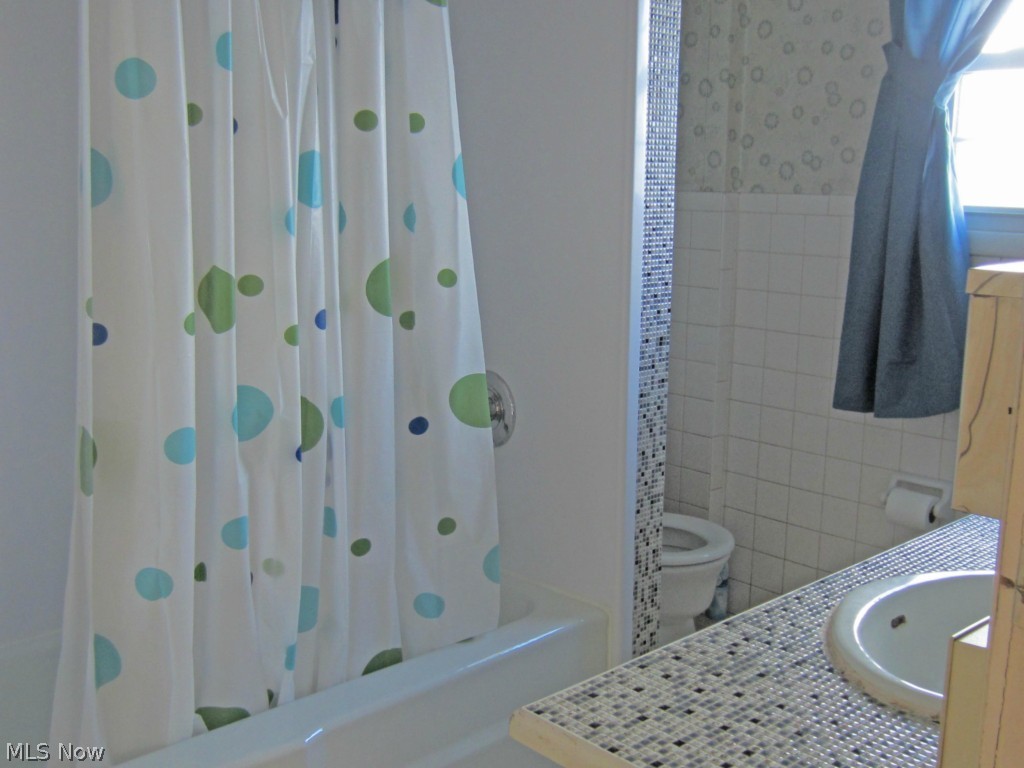 Lyons Lookout Park - Residential