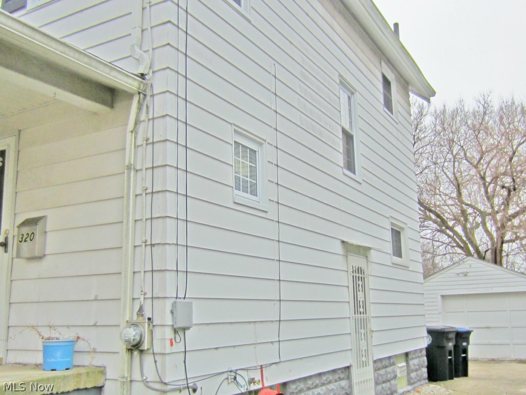 Lyons Lookout Park - Residential