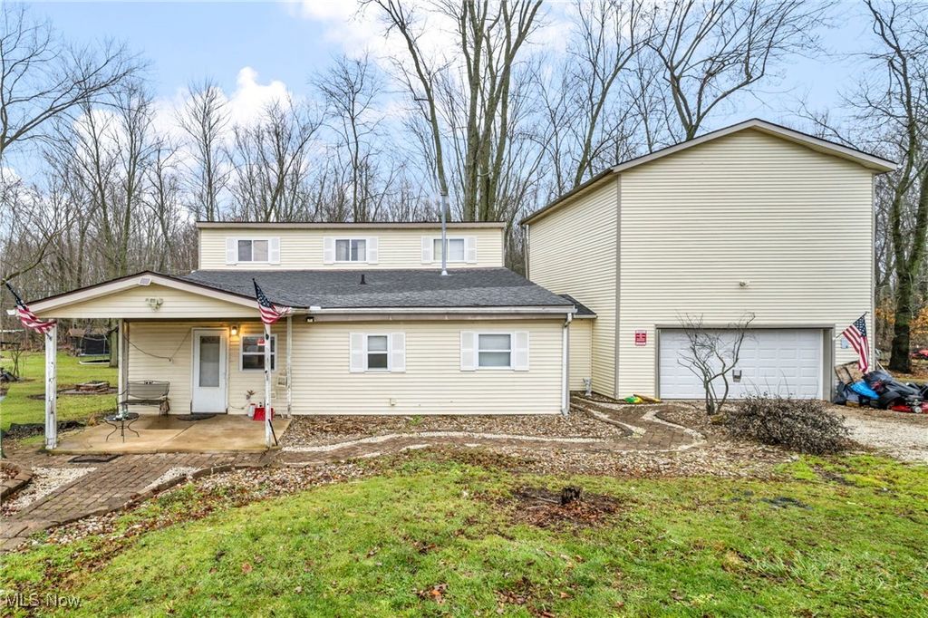 Photo of 5699 Eastlake Road, Medina, OH 44215 (MLS # 5178780)