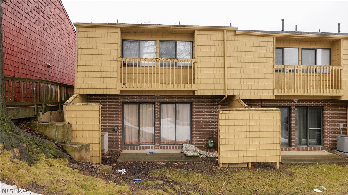 Wiley Buchtel Place - Residential