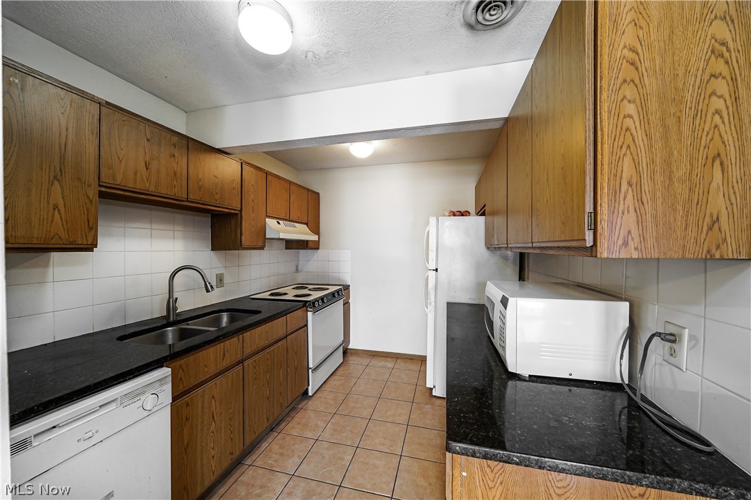 Wiley Buchtel Place - Residential