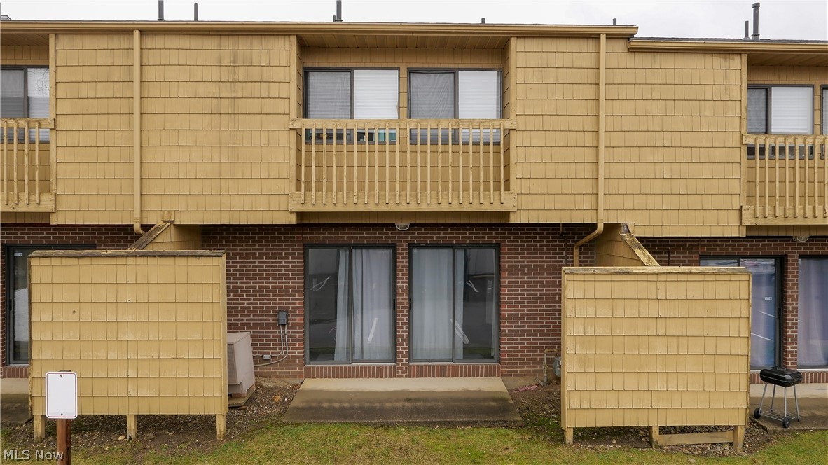 Wiley Buchtel Place - Residential