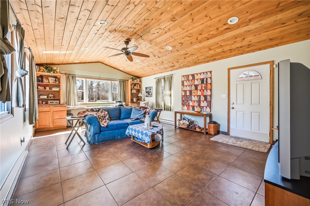 Robert Coxs 1st Add - Residential