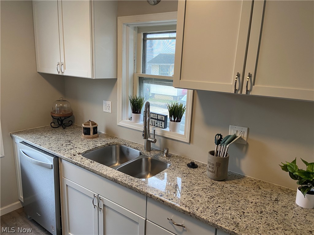 10 Feet Off/Entire South Side - Residential