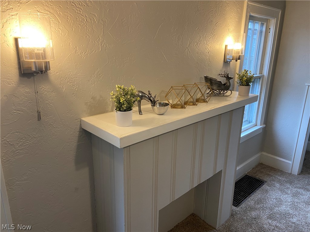 10 Feet Off/Entire South Side - Residential