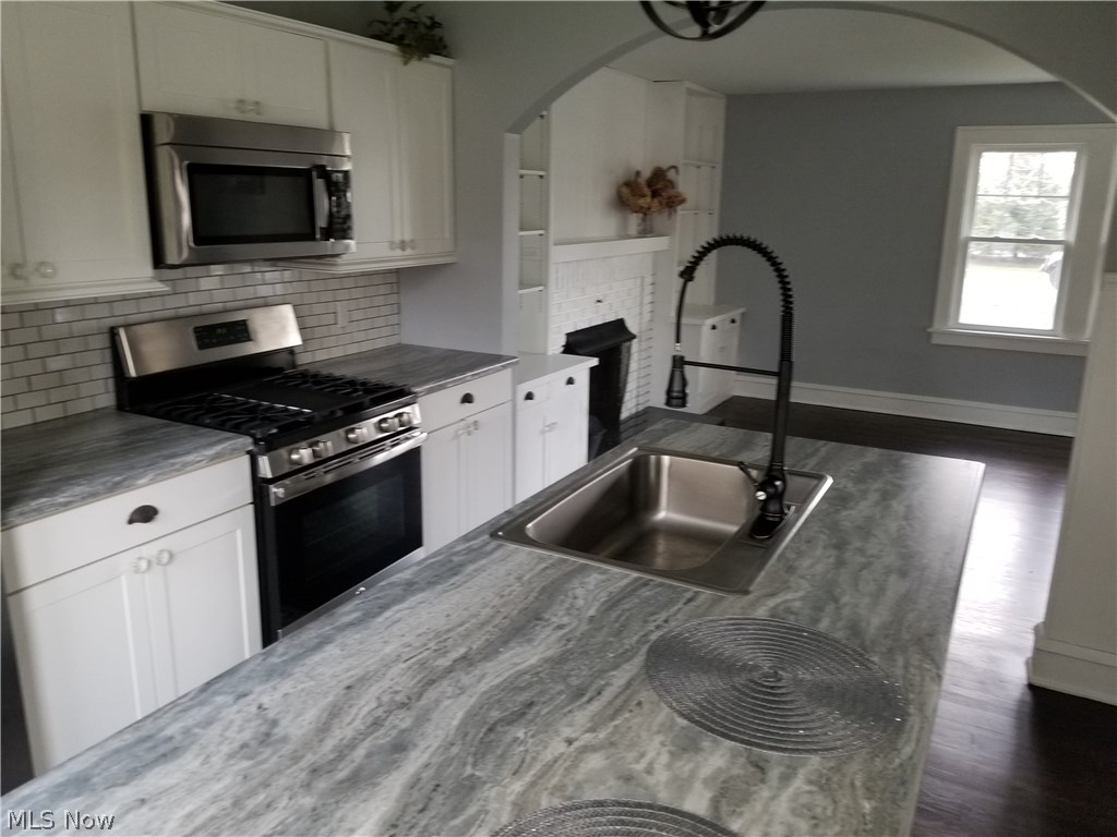 Home Gardens - Residential